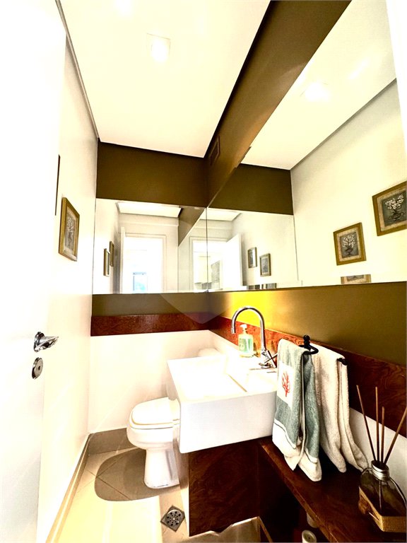 Apartamento à venda com 2 suítes em Parque do Morumbi, São Paulo, SP