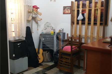 Casa à venda com 3 quartos, sendo 1 suíte, em Capela, Vinhedo, SP