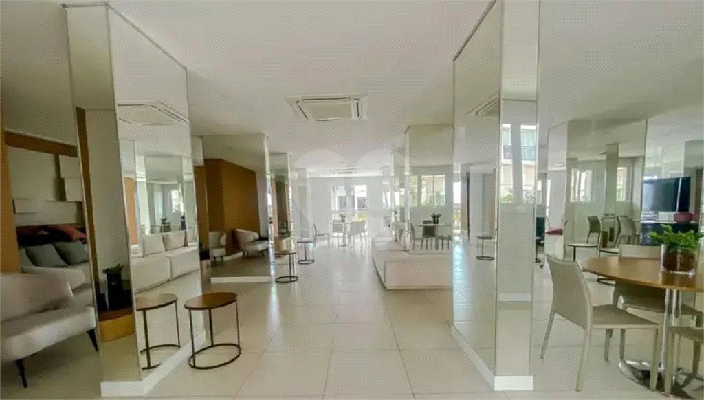 Apartamento à venda com 2 quartos, sendo 1 suíte, em Brás, São Paulo, SP