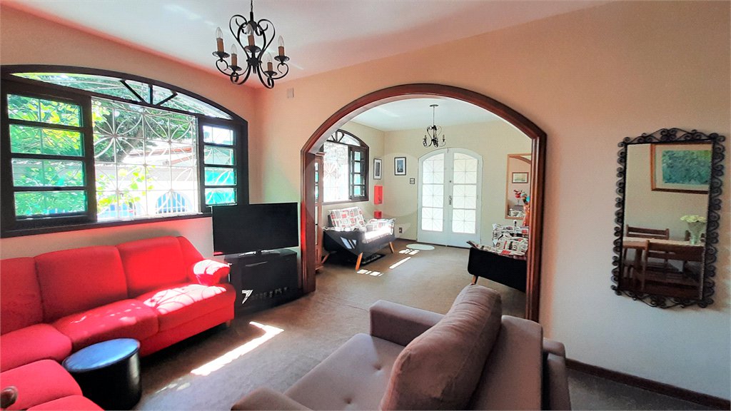 Casa Térrea à venda com 4 quartos, sendo 2 suítes, em Santo Amaro, São Paulo, SP