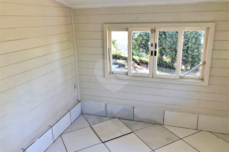 Casa à venda com 4 quartos, sendo 2 suítes, no condomínio Estância Marambaia, Vinhedo - SP