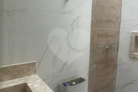 Casa à venda com 3 quartos, sendo 1 suíte,  em Jardim São Pedro, Mogi das Cruzes, SP