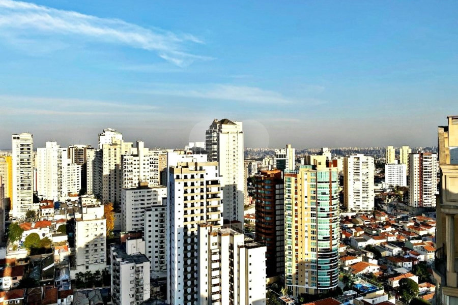 Cobertura à venda com 3 suítes em Santana, São Paulo, SP