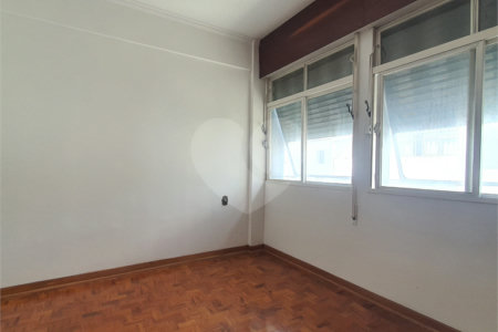 Apartamento à venda com 3 quartos, sendo 1 suíte, em Consolação, São Paulo, SP
