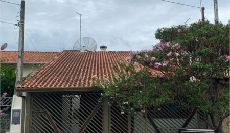 Casa à venda com 3 quartos, sendo 1 suíte,  em Parque Santa Rosa, Suzano, SP