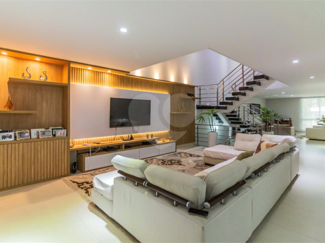 Casa à venda com 4 suítes no condomínio Reserva Nova Cantareira, São Paulo - SP