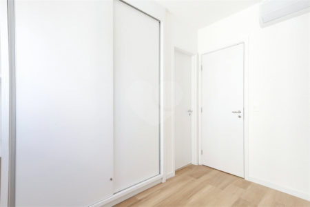 Apartamento à venda com 3 suítes em Vila Anastácio, São Paulo, SP