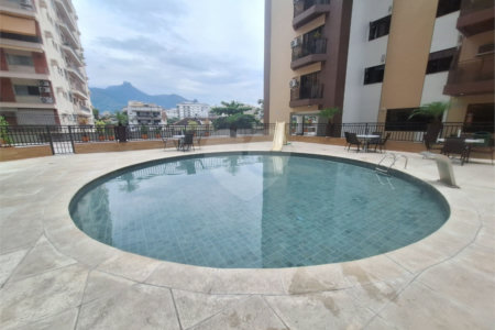 Apartamento à venda com 3 quartos, sendo 1 suíte,  em Vila Isabel, Rio de Janeiro, RJ