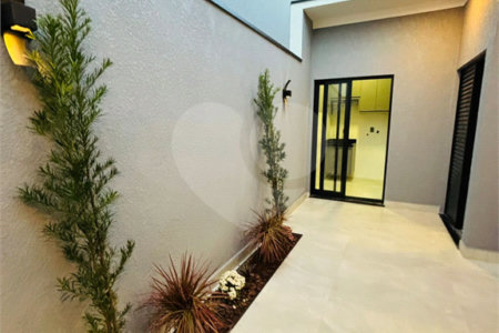 Casa à venda com 3 quartos, sendo 1 suíte, no condomínio Vila Ytu, Indaiatuba - SP