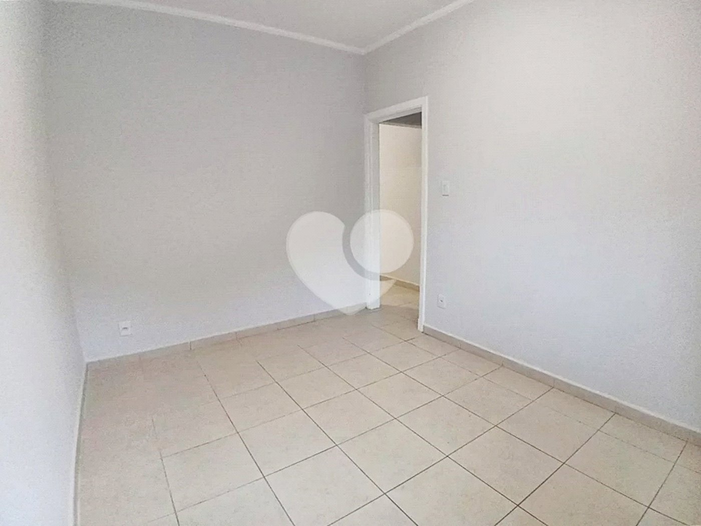 Sobrado à venda com 13 quartos, sendo 1 suíte,  em Jardim São Paulo(zona Norte), São Paulo, SP
