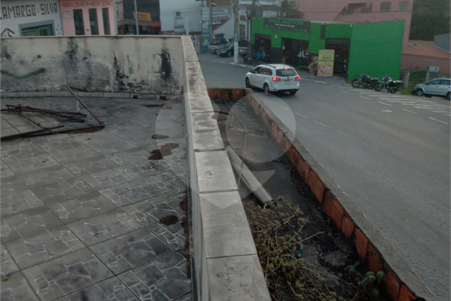 Casa à venda ou para alugar com 2 quartos no Centro, Mairiporã, SP