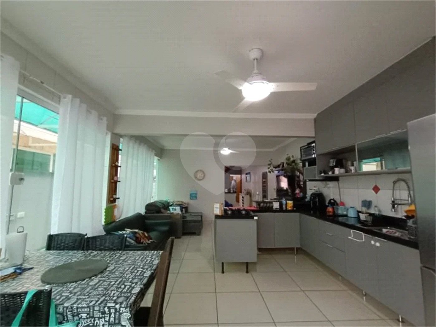 Casa à venda ou para alugar com 4 quartos, sendo 2 suítes,  em Morada da Praia, Bertioga, SP