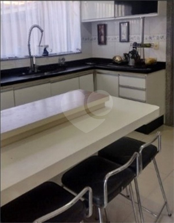 Sobrado à venda com 3 suítes em Vila Guilherme, São Paulo, SP