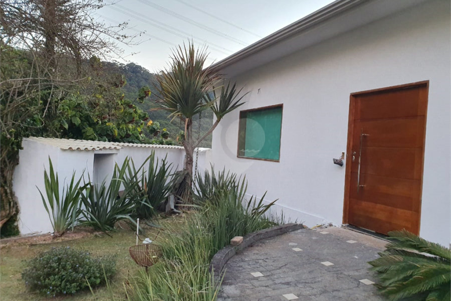 Casa à venda com 4 suítes em Serra da Cantareira, Mairiporã, SP