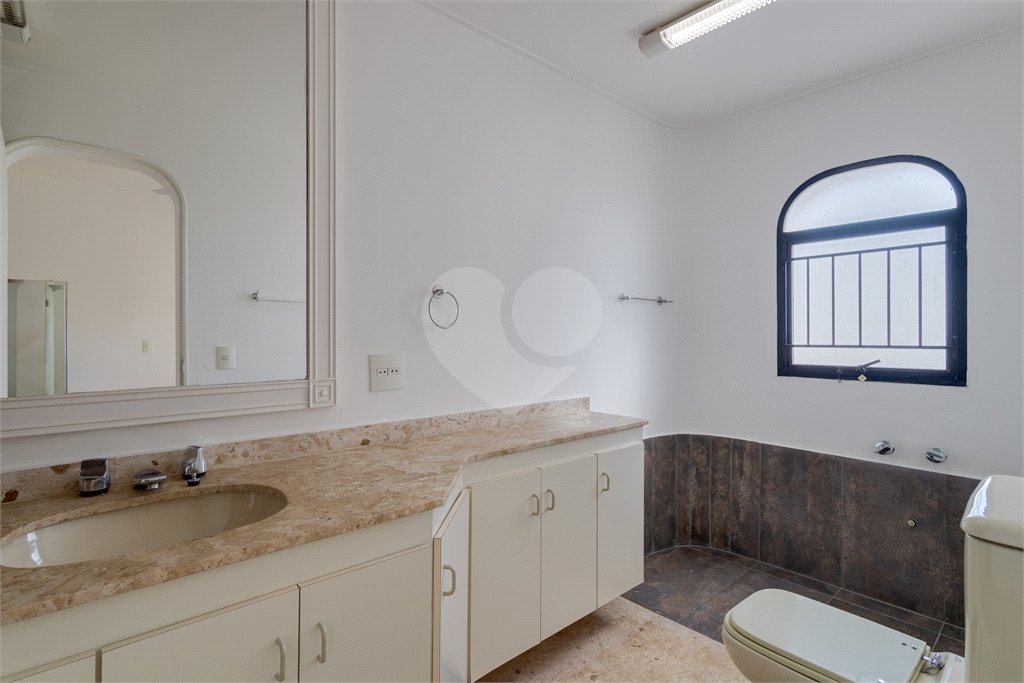 Apartamento à venda ou para alugar com 4 suítes em Alto da Boa Vista, São Paulo, SP