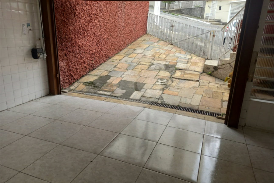 Sobrado à venda com 4 quartos, sendo 1 suíte, em Santana, São Paulo, SP