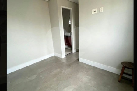 Apartamento à venda com 1 suíte em Vila Romana, São Paulo, SP