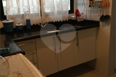 Apartamento à venda com 3 quartos, sendo 1 suíte, em Vila Andrade, São Paulo, SP