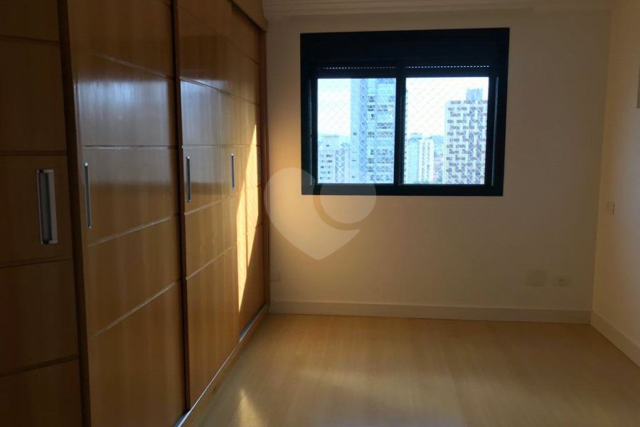 Apartamento à venda com 3 quartos, sendo 1 suíte,  em Santana, São Paulo, SP