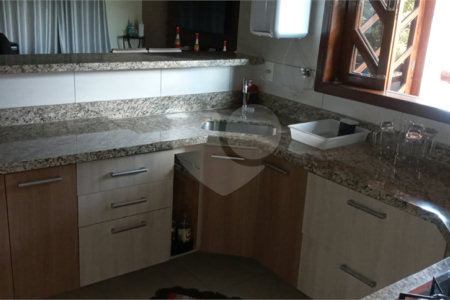 Chácara à venda com 3 quartos, sendo 2 suítes,  em Monterrey, Louveira, SP