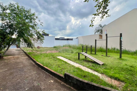 Lote à venda no Residencial Samambaia
