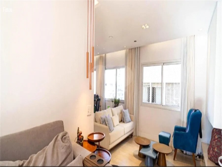 Apartamento venda Bela Vista, 156 m², 3 quartos, suíte, 3 salas, 2 vagas. Rooftop, Churrasqueira, Uma quadra da Paulista.
