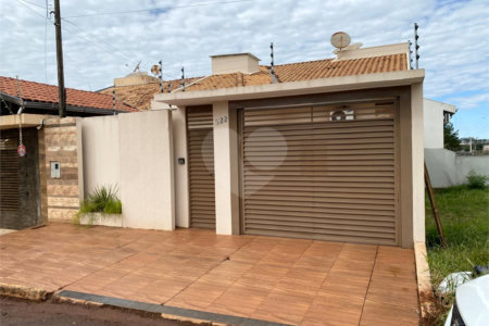 Casa à venda com 3 quartos, sendo 1 suíte, em Coophafronteira, Ponta Porã - MS