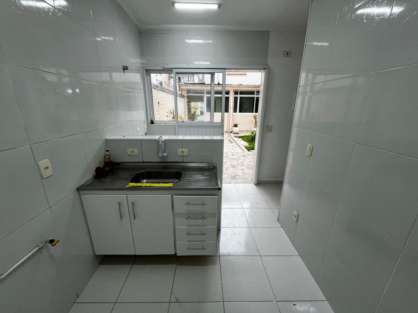 Sobrado com 3 dormitórios à venda, 152 m² por R$ 1.700.000,00 - Embaré - Santos/SP