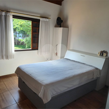 Casa para alugar com 3 quartos, sendo 1 suíte, em Jardim do Lago, Atibaia, SP