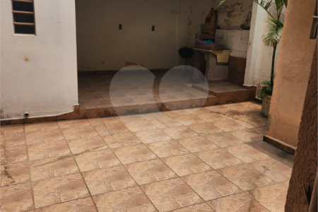 Sobrado à venda com 3 quartos em Vila Dalila, São Paulo, SP