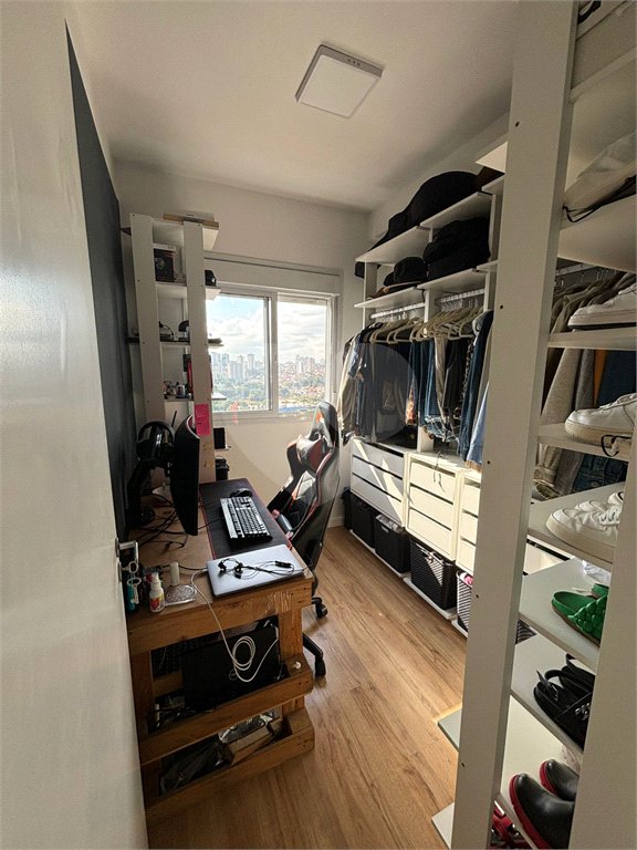 Apartamento à venda com 2 quartos em Vila Galvão, Guarulhos, SP