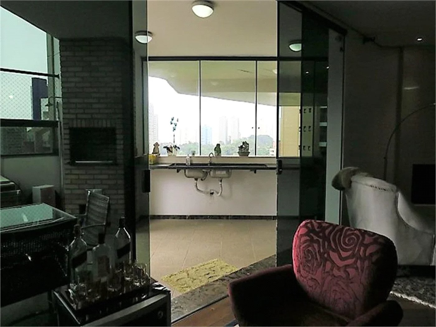 Apartamento à venda com 4 suítes em Vila Suzana, São Paulo, SP