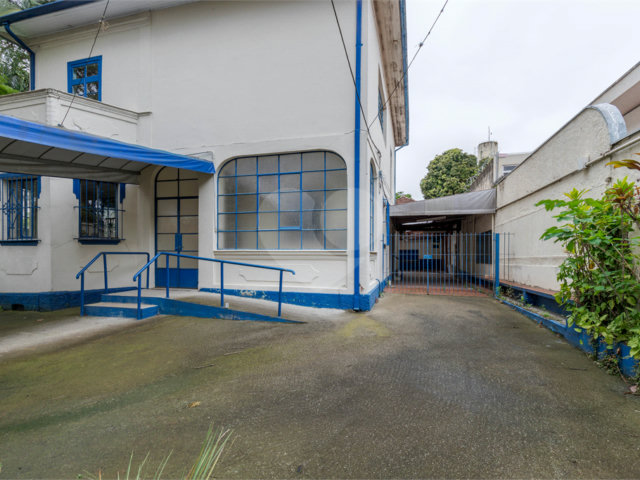 Sobrado à venda com 3 quartos, sendo 1 suíte,  em Brooklin Velho, São Paulo, SP
