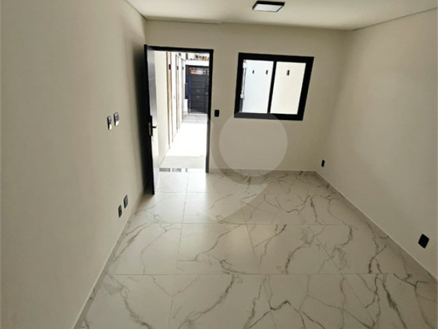Sobrado à venda com 3 quartos, sendo 2 suítes,  em Vila Guilherme, São Paulo, SP