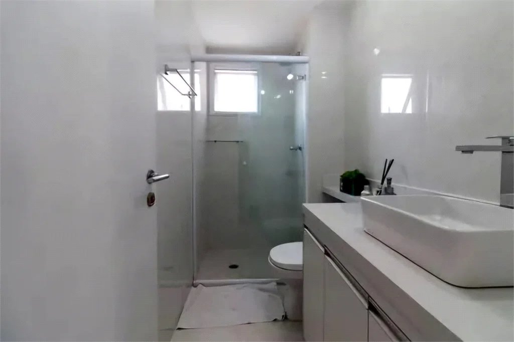 Apartamento à venda com 3 quartos, sendo 1 suíte, em Jardim das Vertentes, São Paulo, SP