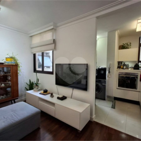Apartamento à venda com 2 suítes em Indianópolis, São Paulo, SP