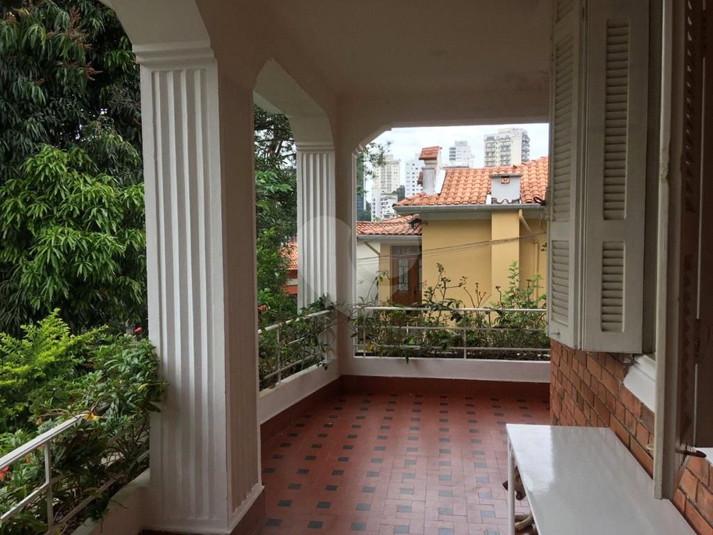 Sobrado à venda com 4 quartos, sendo 1 suíte, em Perdizes, São Paulo, SP
