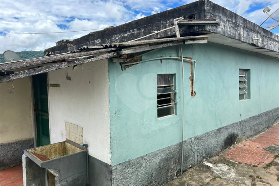 Casa à venda com 4 quartos em Serra da Cantareira, Mairiporã, SP