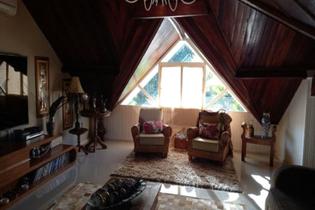 Casa à venda com 3 quartos, sendo 1 suíte,  em Bosque, Vinhedo, SP
