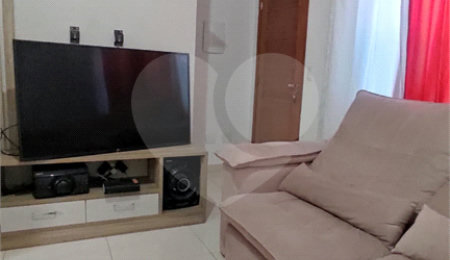 Casa em condomínio à venda com 2 suítes em Santana, São Paulo, SP