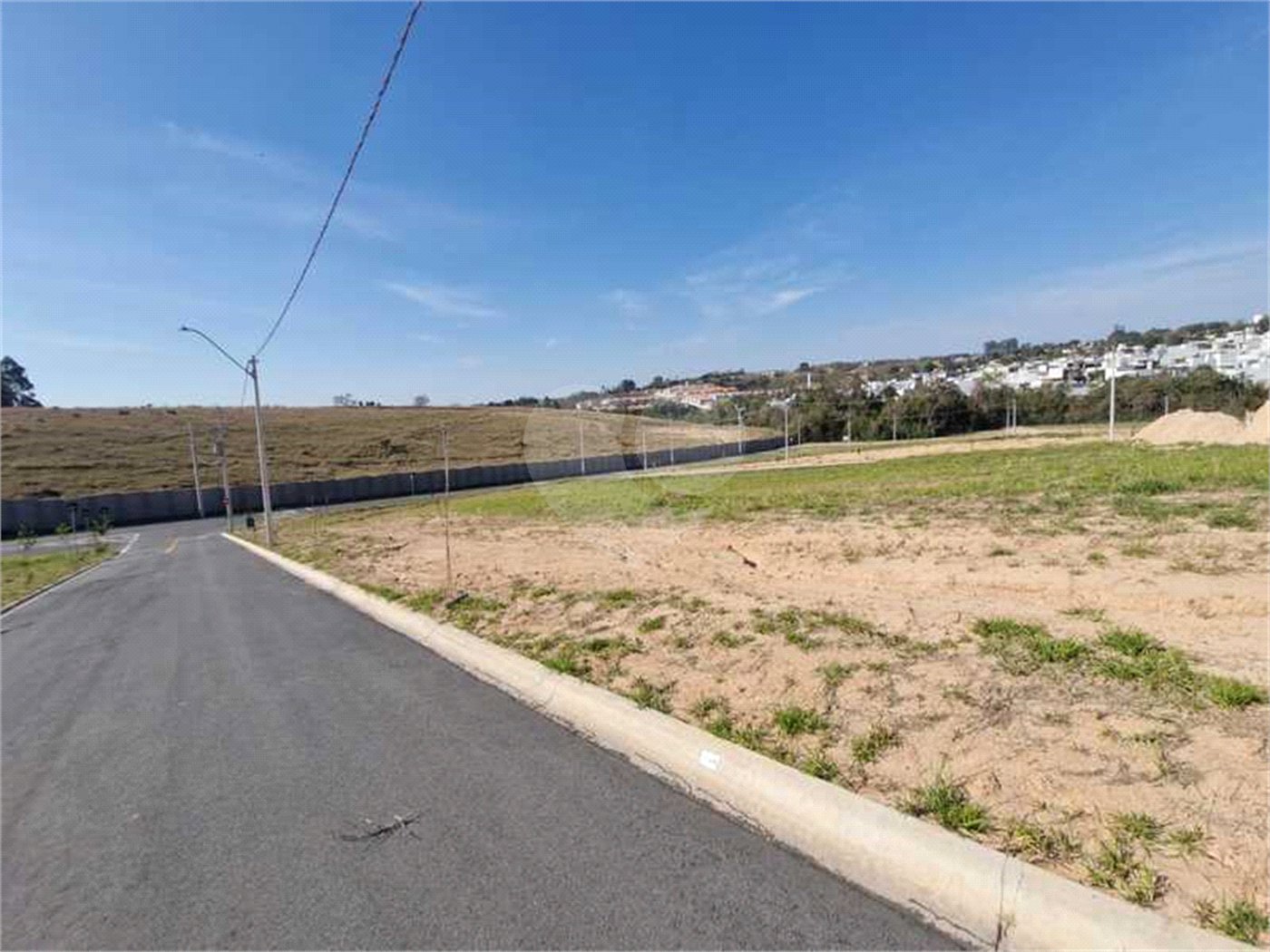 Terreno à venda no condomínio Residencial Jardim Belmonte, Indaiatuba - SP