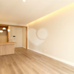 Apartamento à venda com 2 quartos, sendo 1 suíte,  em Vila Uberabinha, São Paulo, SP