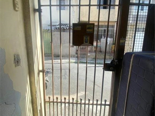 Sobrado à venda com 4 quartos, sendo 1 suíte,  em Tremembé, São Paulo, SP