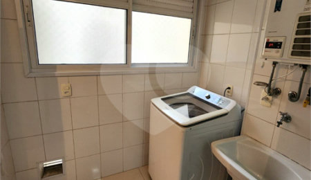 Apartamento à venda com 3 suítes em Vila Suzana, São Paulo, SP