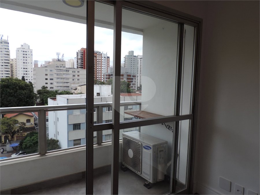 Apartamento à venda com 2 quartos, sendo 1 suíte,  em Indianópolis, São Paulo, SP