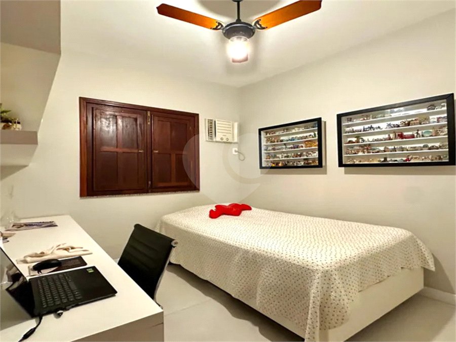 Casa de Vila à venda com 4 quartos, sendo 2 suítes,  em Botafogo, Rio de Janeiro, RJ