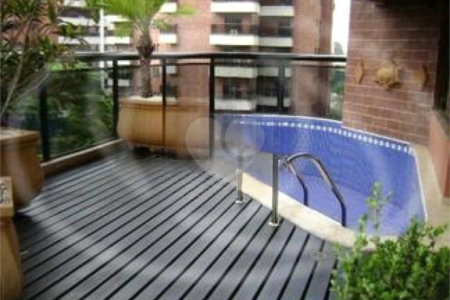 Apartamento à venda ou para alugar com 4 quartos, sendo 3 suítes, em Jardim Vitória Régia, São Paulo, SP