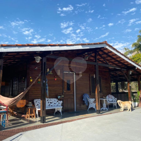 Chácara à venda com 4 quartos em Chácaras Copaco, Arujá, SP