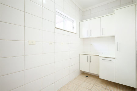 Casa Térrea à venda com 3 quartos, sendo 1 suíte, em Cidade Vargas, São Paulo, SP