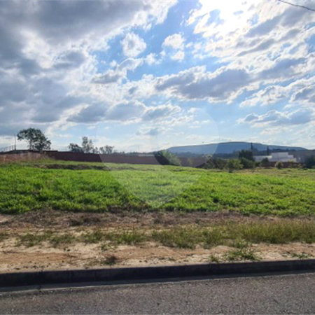 Terreno à venda no condomínio Village Ipanema 2, Araçoiaba da Serra - SP